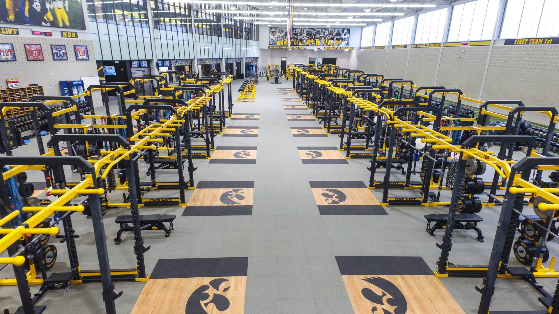 University of Iowa Gym Installation Power Lift